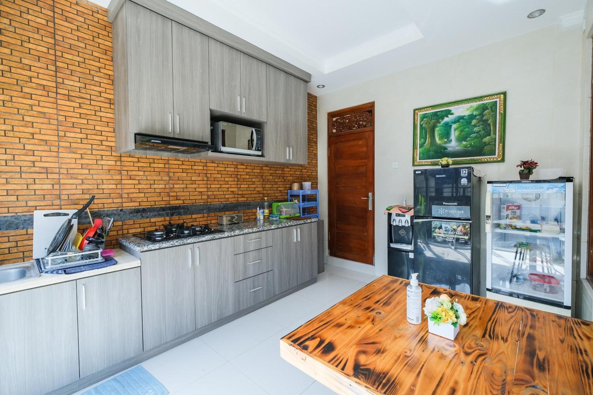 Wayan House Seminyak Hotel Luaran gambar